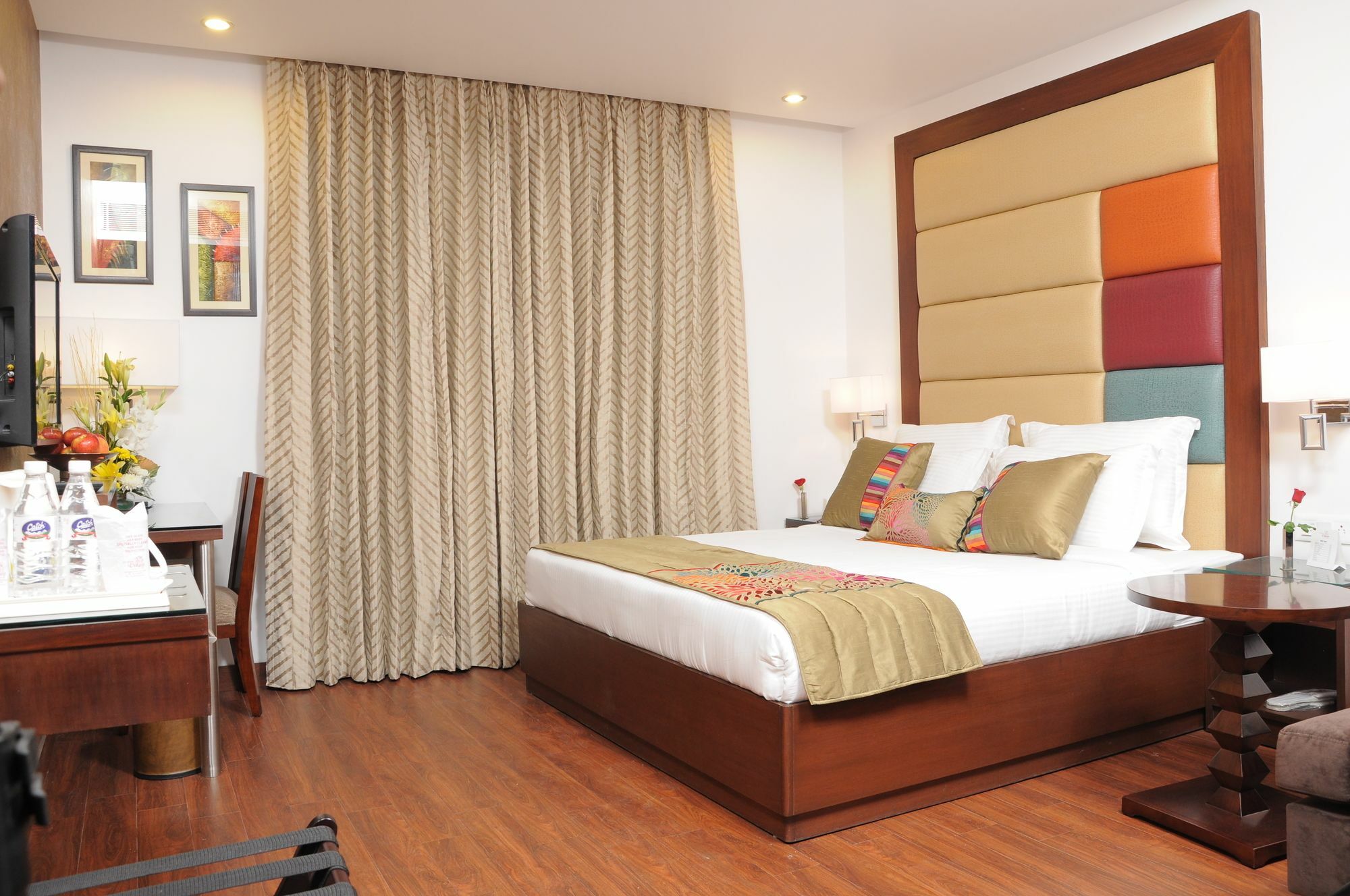The Grand Vikalp By Saga Hotels New Delhi Extérieur photo